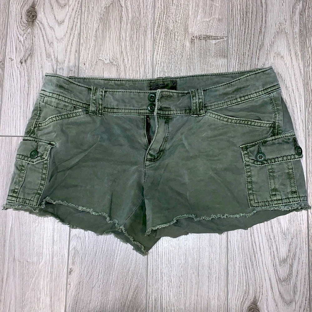 American Eagle Green Shorts Size 2